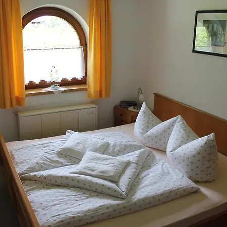 Rosmarie Seelos Apartment *